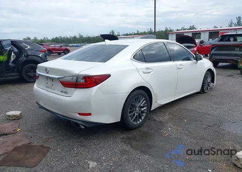 2018 Lexus Es 350 z USA, uszkodzony, nr VIN 58ABK1GG3JU095244